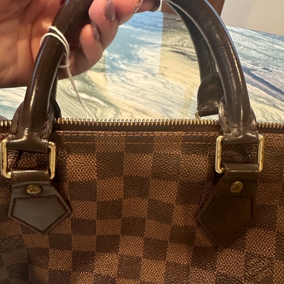 Louis Vuitton Damier Speedy - Picture 3 of 9